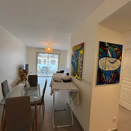 Douceur De Vivre Centre *