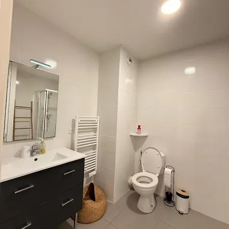 Douceur De Vivre Centre Apartment
